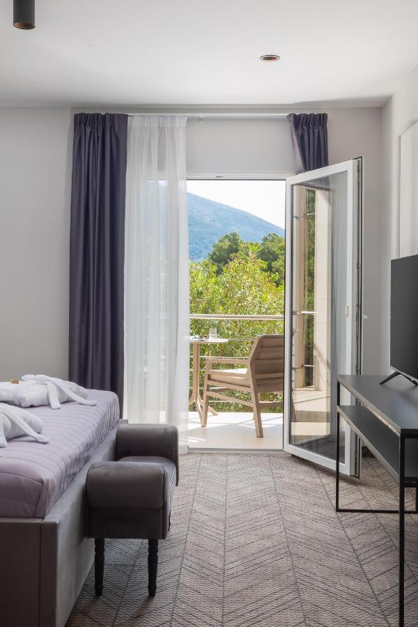 Zlatni Rat Beach Resort بول المظهر الخارجي الصورة